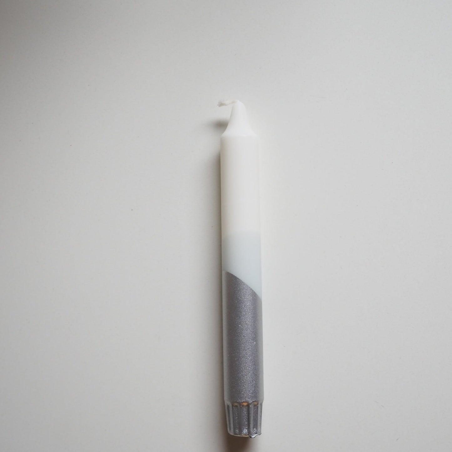 Lys - sølv, lys blå og hvit 1.stk