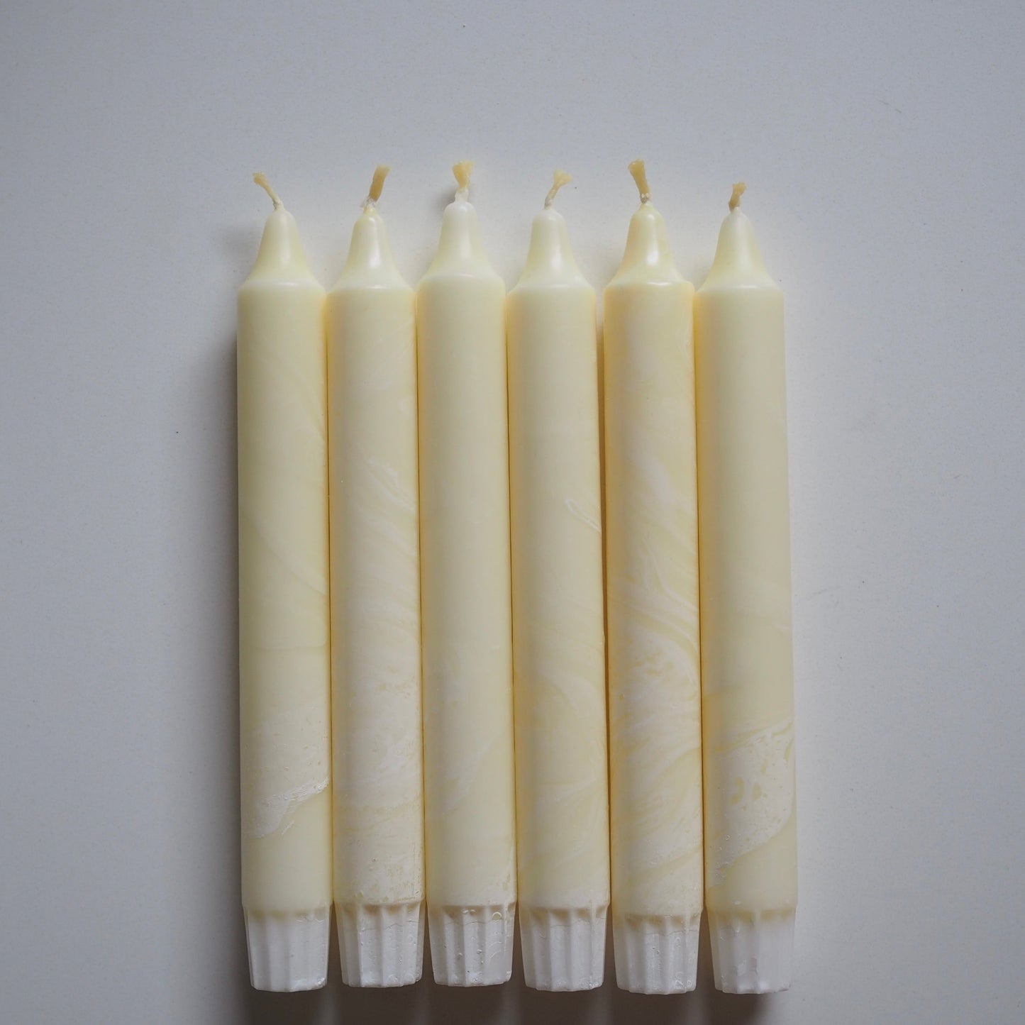 Lys - gul hvit marmor 1.stk