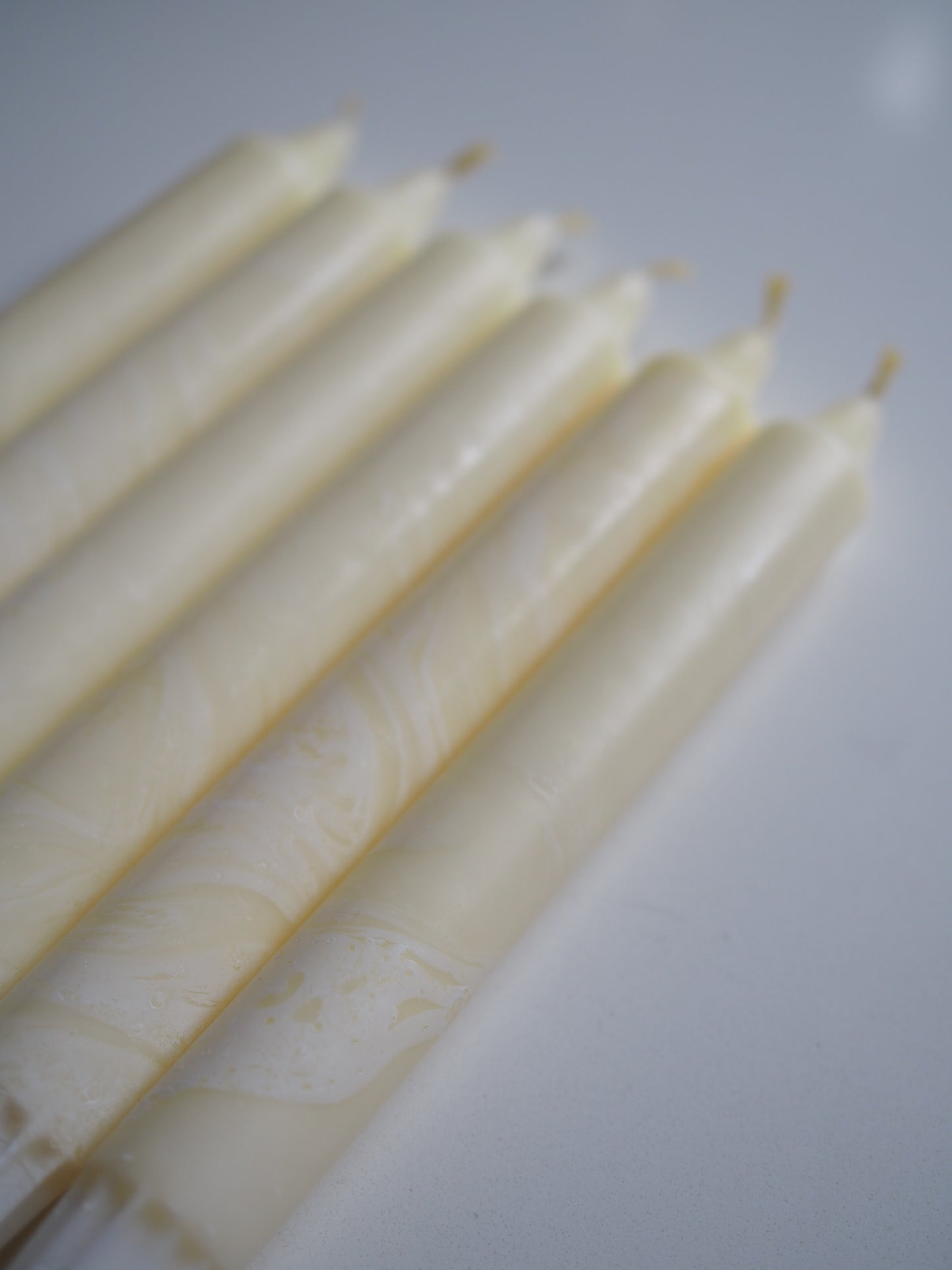 Lys - gul hvit marmor 1.stk