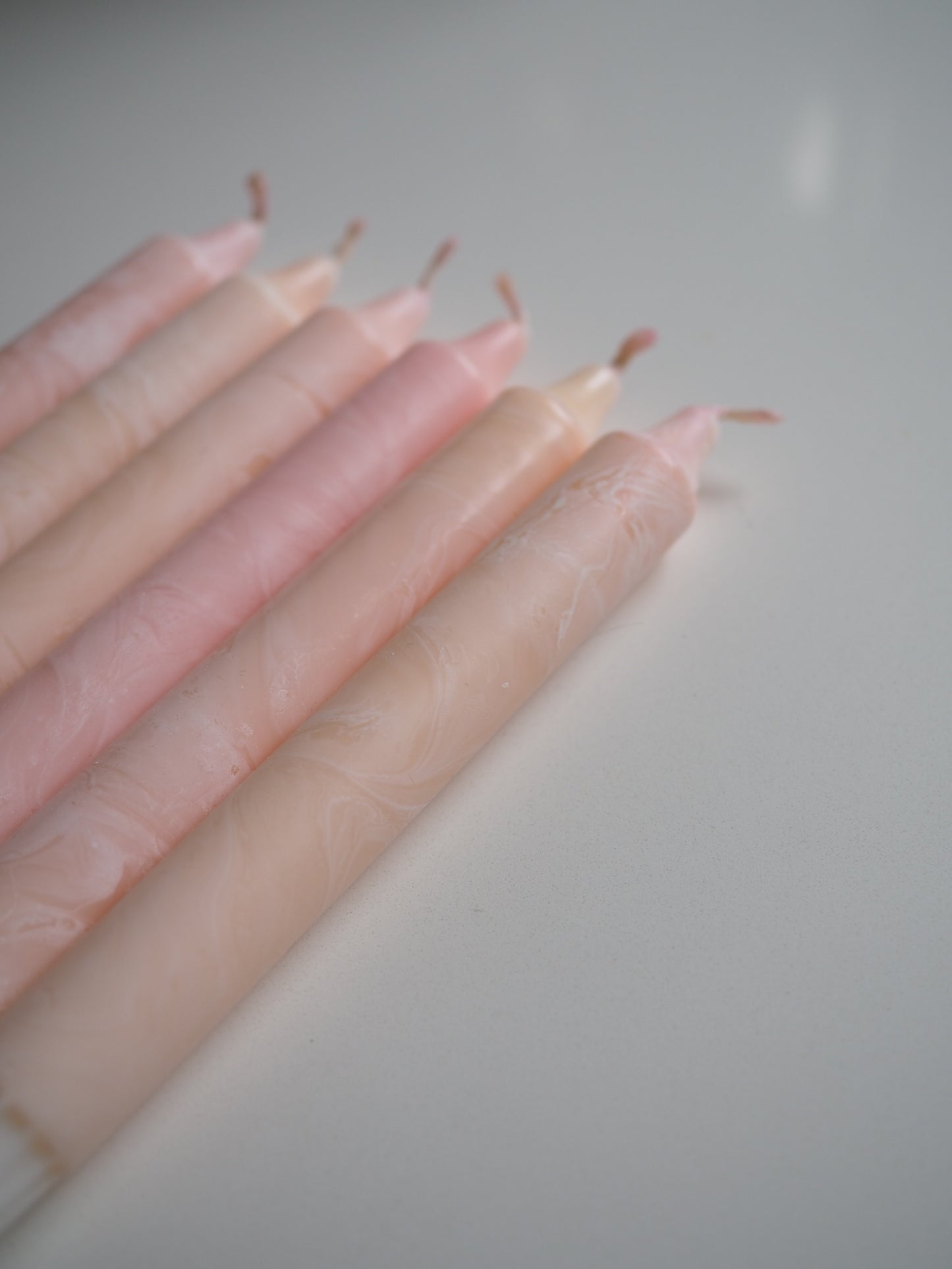 Lys - fersken hvit marmor 1.stk