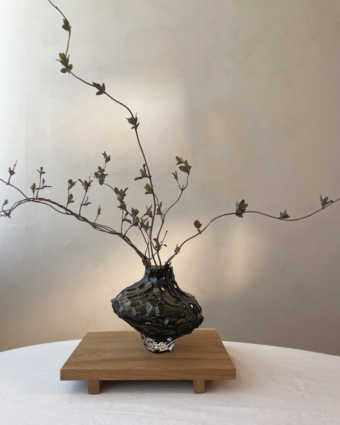 Canyon Vase Stor - New Smoke