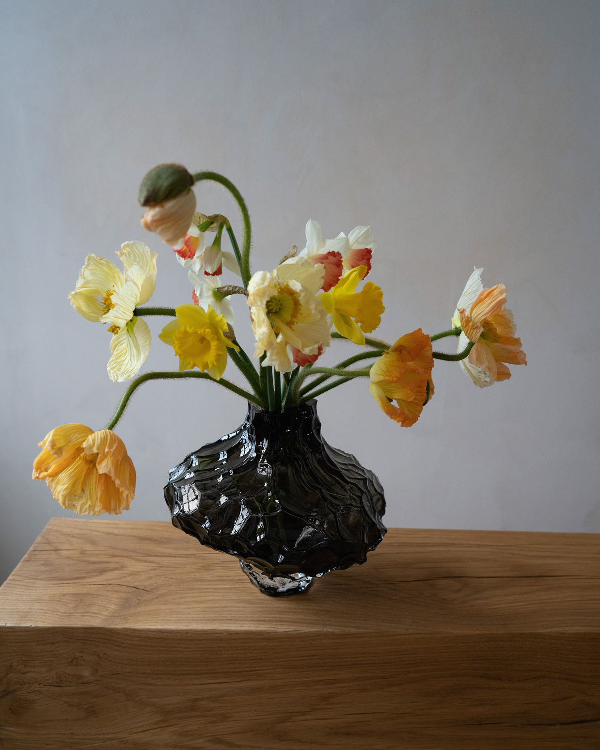 Canyon Vase Stor - New Smoke