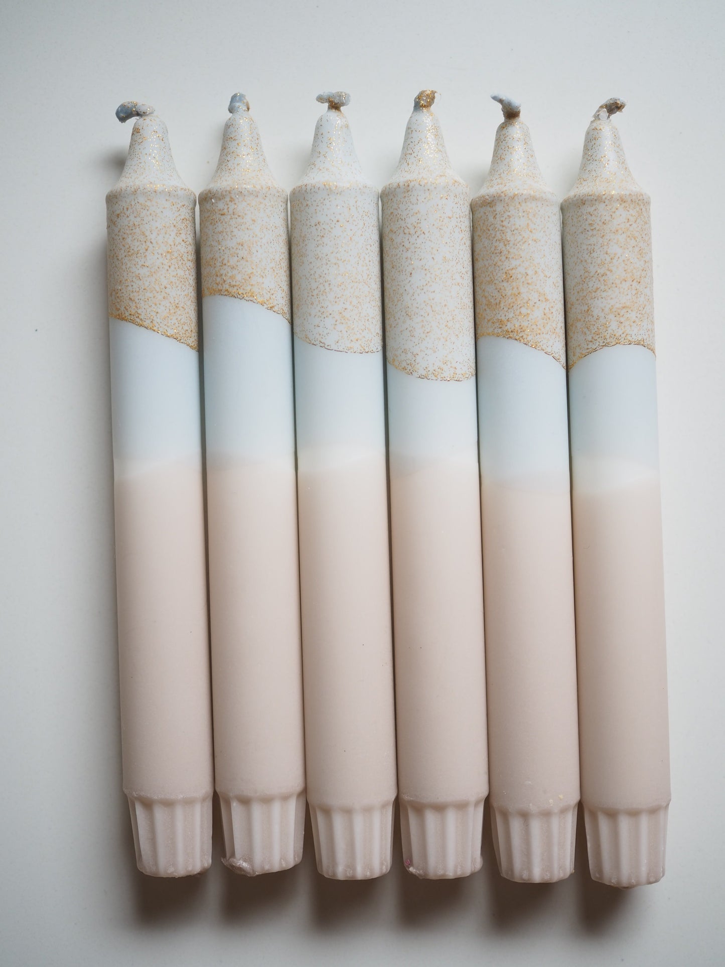 Lys - beige og blå med gullglitter 1.stk